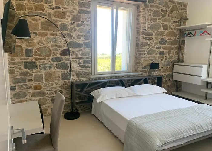 Alta Area Aparthotel 4*