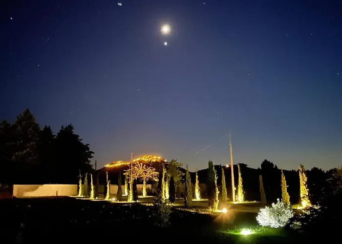 Apart-hotel Alta Area 4*